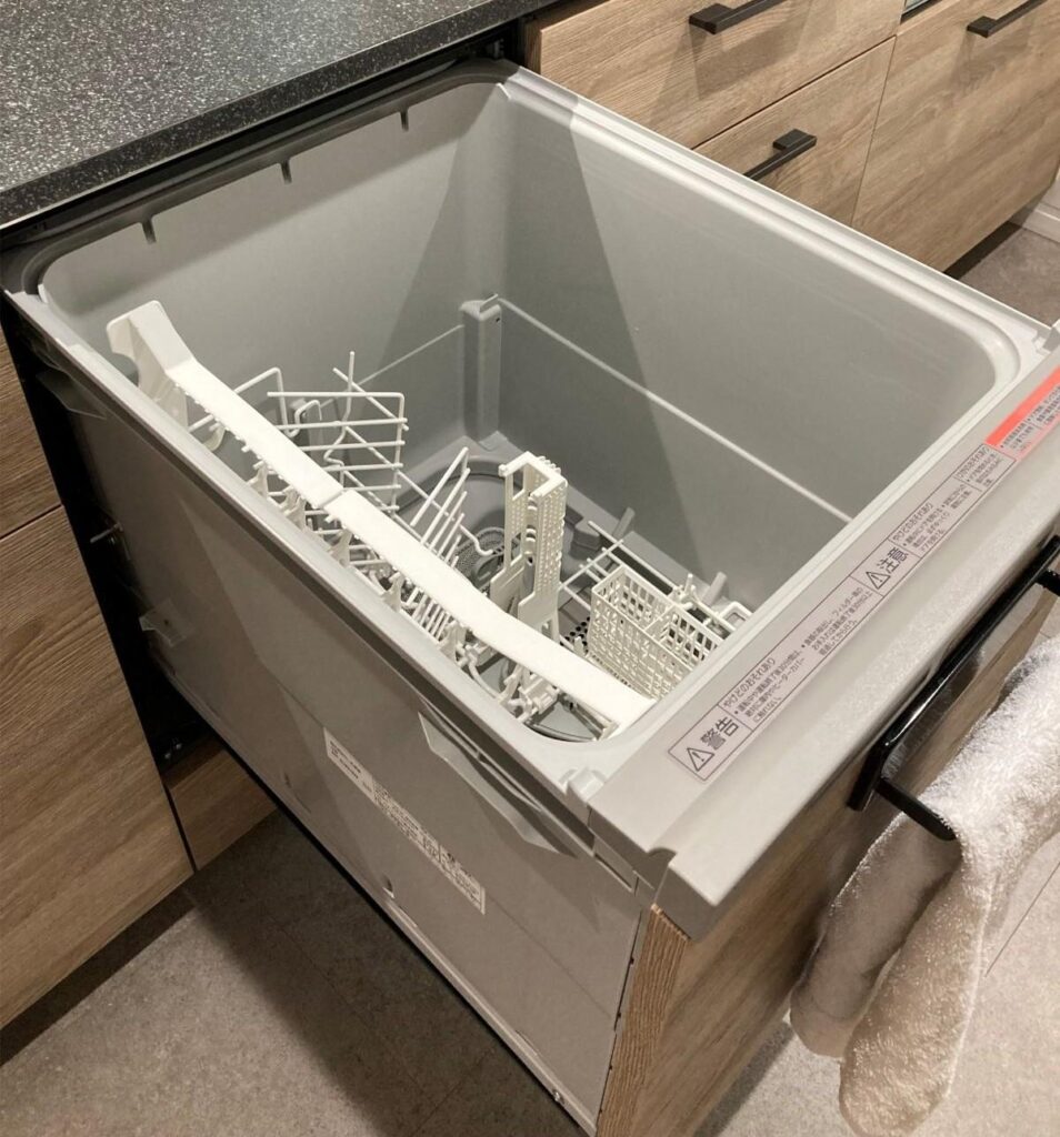 一条工務店のグランスマートで採用した標準食洗機。