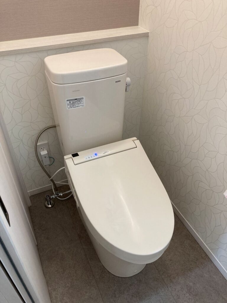 一条工務店の標準トイレTOTO S1（タンクあり）