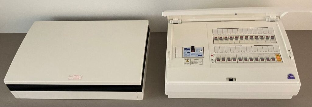 一条工務店の分電盤と切替盤